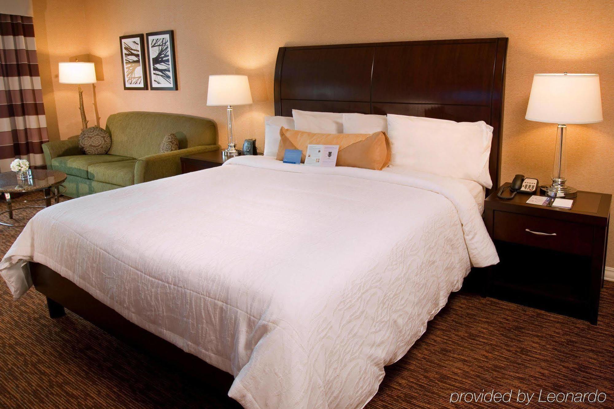 Hilton Garden Inn St. Louis Airport Berkeley Zimmer foto