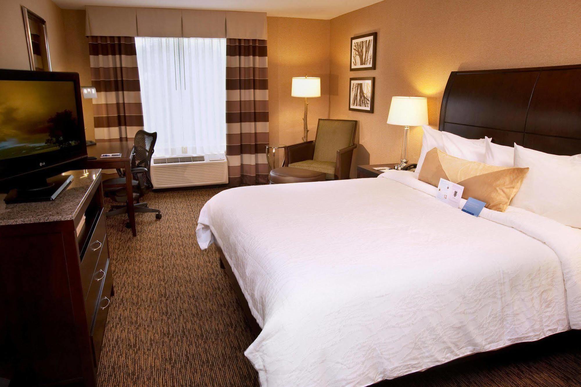 Hilton Garden Inn St. Louis Airport Berkeley Zimmer foto